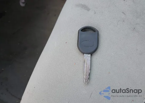 2007 Ford Escape Xlt/Xlt Sport z USA, uszkodzony, nr VIN 1FMYU03157KC04993